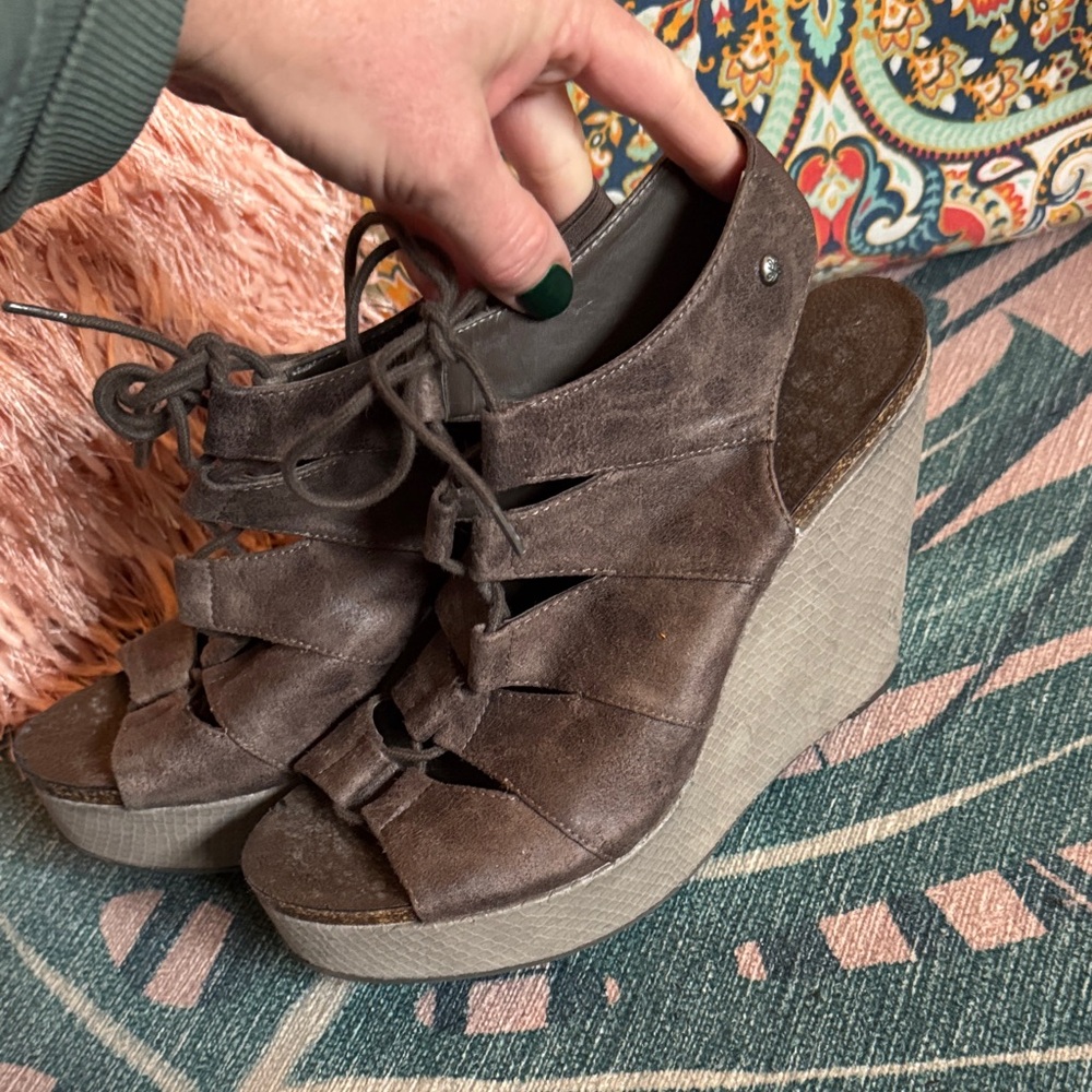 Vera Wang Dark Brown Lace-Up Wedges